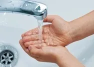 Corona virüse karşı elleri yıkarken sıcak suyu mu tercih etmeliyiz soğuk suyu mu?