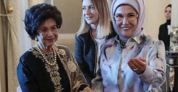 Emine Erdoğan Malezya Başbakanı’nın eşi Siti Hasmah ile görüştü