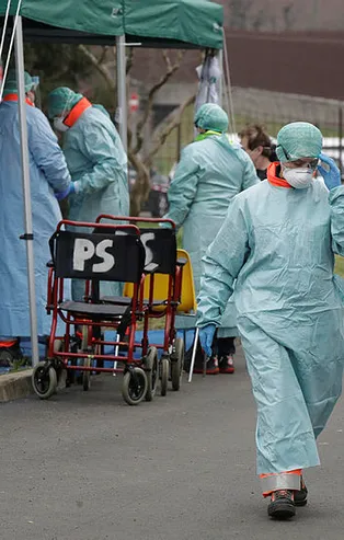 Rusya'da Kovid-19 vaka sayısı 828 bini geçti