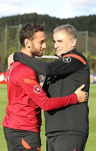 A Milli Takım Teknik Direktörü Stefan Kuntz'un Norveç planı Hakan Çalhanoğlu