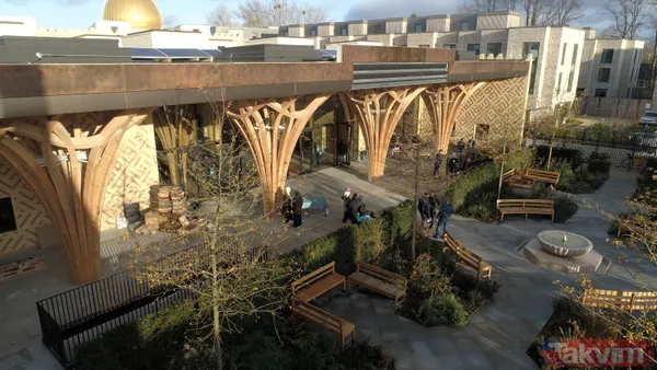 Avrupa'da bir ilk! İngiltere'deki Cambridge Camisi Başkan Erdoğan katılımıyla açıldı - 49