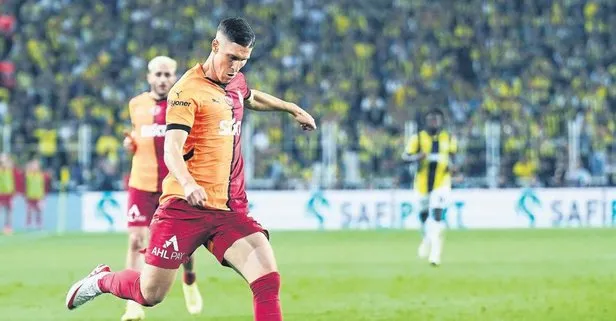 Barış Alper’in yerine Sallai