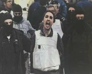 Polis her yerde 2 DHKP-C’li teröristi arıyor