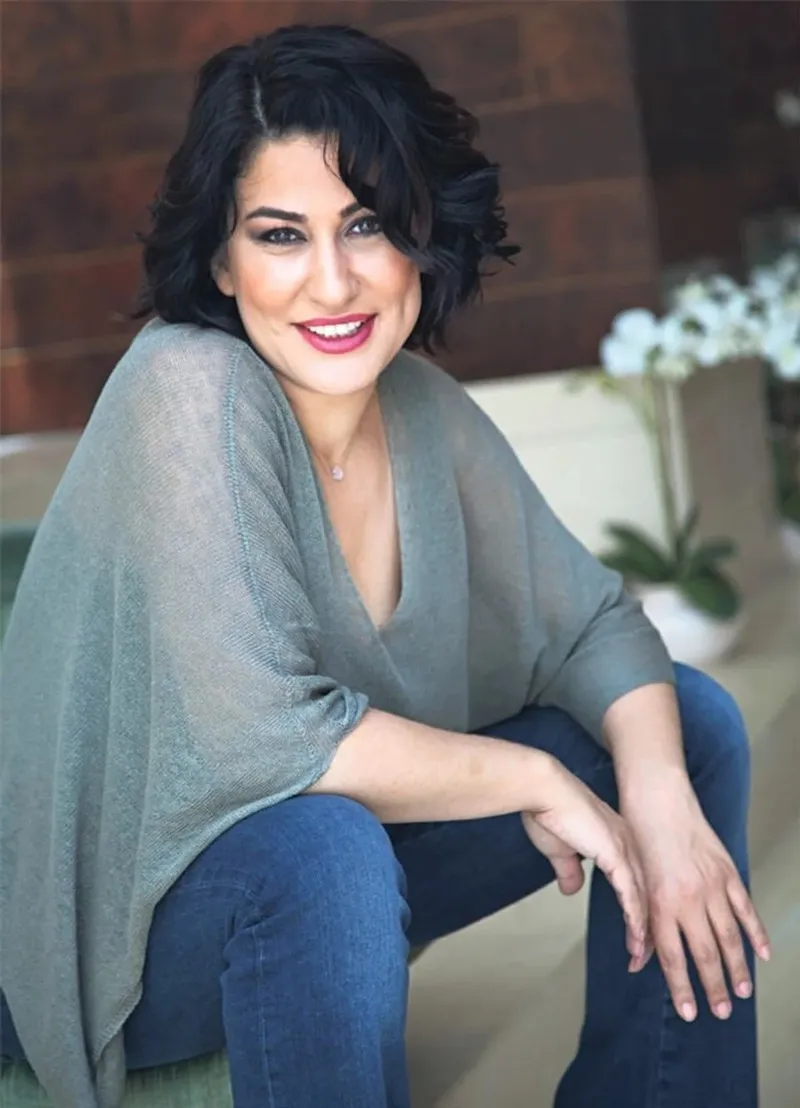 3-ayda-5-kilo-verdiren-demet-akbag-diyeti-64luk-sanatci-2-adimda-38-beden-kaldi-meger-iclal-aydinla-beraber-1719252764156.jpeg 64'lük sanatçı 38 beden kaldı! 3 ayda 5 kilo verdiren Demet Akbağ diyeti! Meğer İclal Aydın'la beraber...-7