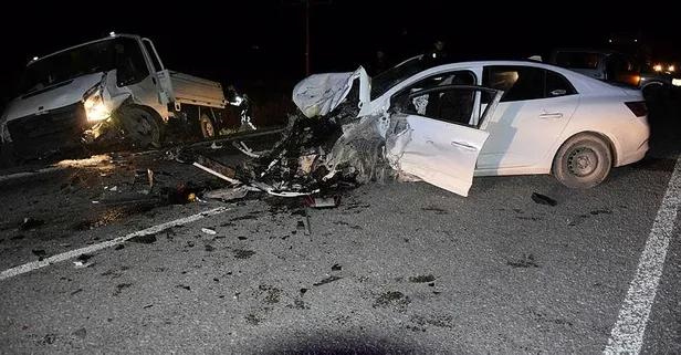 Konya Kulu'da 3 araç birbirine girdi: Çok sayıda yaralı var