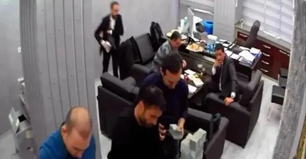 CHP'de paradan kule skandalında her taşın altından Ekrem İmamoğlu'nun 'arkadaşım' dediği isimler çıkıyor! İşte isim isim o liste