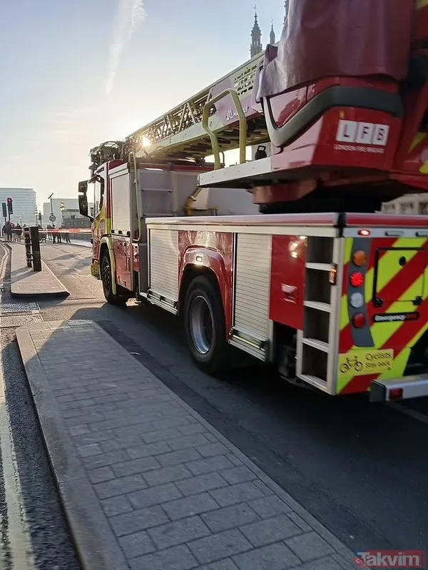 Filistin yanlısı protestocu Big Ben’e tırmandı Londra ayağa kalktı! Westminster Köprüsü kapatıldı - 6