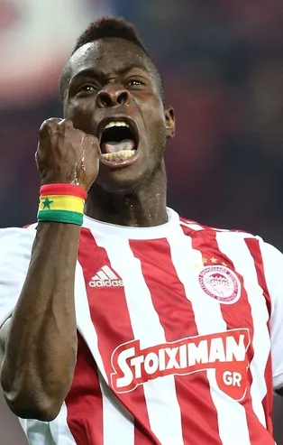Özel Haber I Fenerbahçe Senegalli stoper 1.97'lik Pape Cisse'yi mercek altına aldı! Pape Cisse Kimdir?