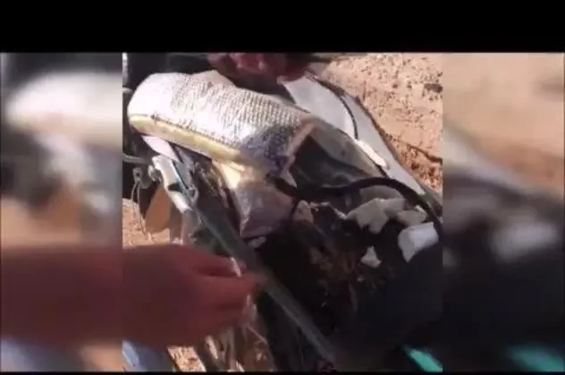 MSB o görüntüleri paylaştı! Barış Pınarı Harekât Bölgesi'nde motosikletteki patlayıcı etkisiz hale getirildi