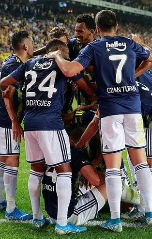 Kanarya farklı başladı | Fenerbahçe 5-0 Gazişehir Gaziantep (Maç sonucu)