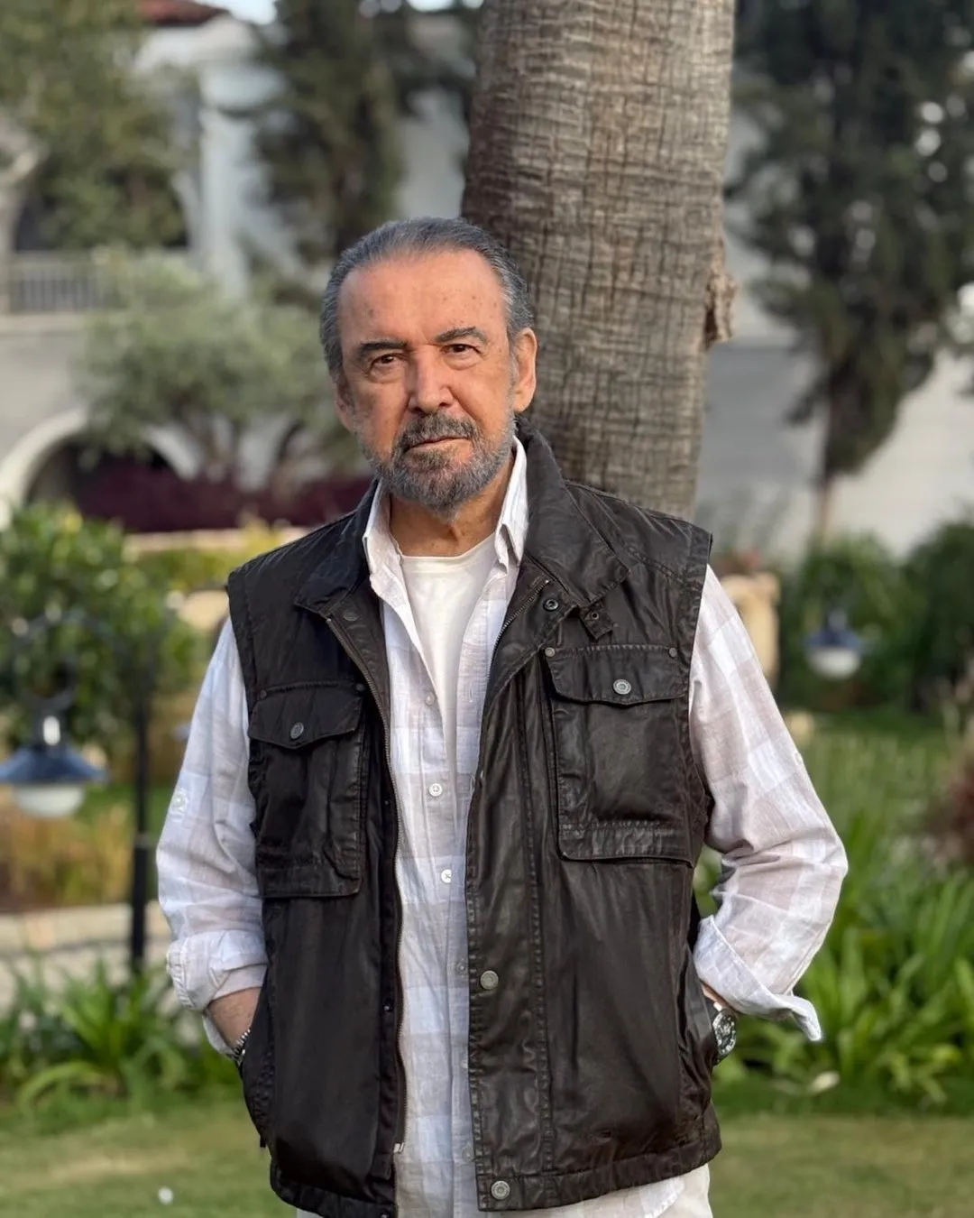 Anne-kızın ilk karesi! Yeşilçam’ın Sultan’ı Türkan Şoray kızı Yağmur Ünal’ın doğum gününü o özel fotoğrafla kutladı - 9