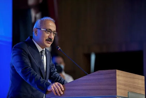 Hazine ve Maliye Bakanı Lütfi Elvan'dan "hükümetin yüksek döviz kuru hedeflediği" iddialarına yanıt-1