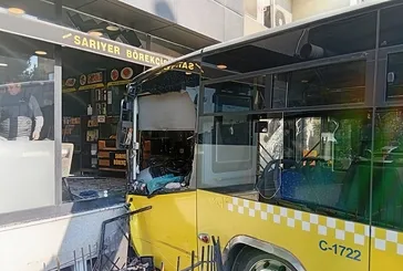 Üsküdar’da İETT otobüsü börekçiye girdi: 3 kişi yaralandı!