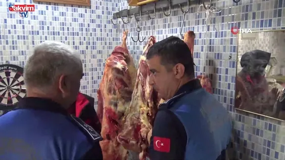 Şanlıurfa'da bozuk et skandalı: Bir ton et ele geçirildi!