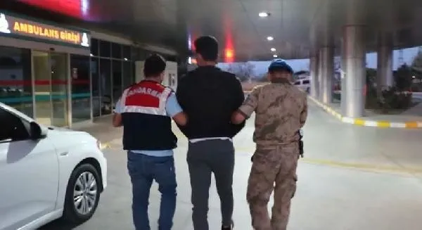 İzmir merkezli 40 il ve KKTC'de dev FETÖ operasyonu: Gözaltı kararı verilenler arasında darbeci Semih Terzi’nin oğlu da var-3