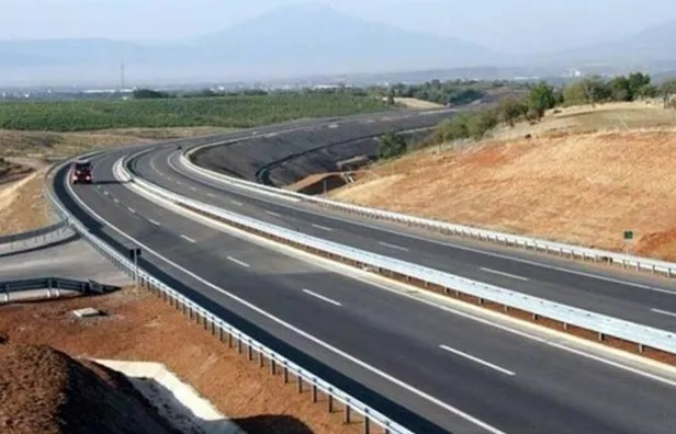 Ulaştırma ve Altyapı Bakanı Adil Karaismailoğlu açıkladı: Aydın-Denizli Otoyolu'nun 2 yıl içinde hizmete açılması hedefleniyor-1