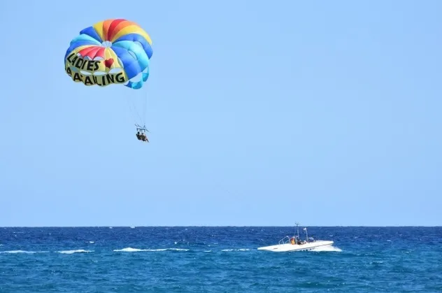 Antalya'da tatilcilerin vazgeçilmezi oldu! 15 dakikası 600 TL! Talep patlaması yaşanıyor...