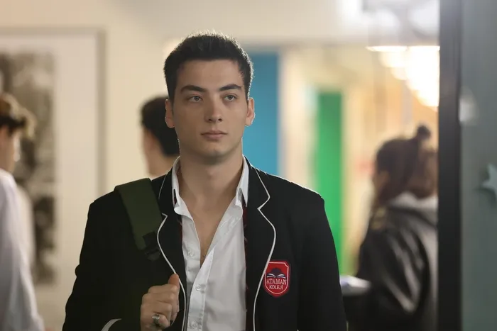 kardeslerim-107-bolum-fragmani-heyecani-arttirdi-evleniyoruz-biz-1701241534152.jpg Kardeşlerim 107. bölüm fragmanı heyecanı arttırdı: Evleniyoruz biz!-5