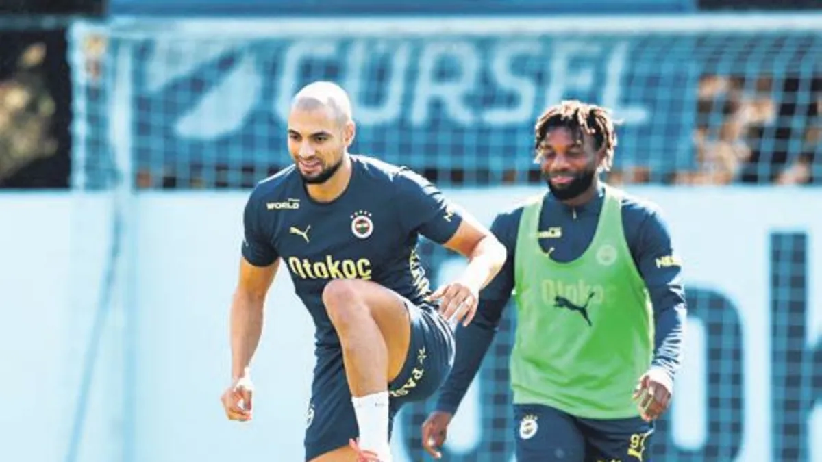 Fenerbahçe'nin yıldızı Amrabat ilk antrenmanına çıktı!