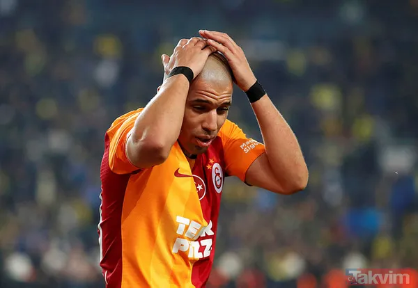 Maç Esnasında Da Isınmaya Gitmedi Fatih Terim, Karşılaşmanın İlk Yarısında Yedek Oyuncular Arda, Ömer, Emre, Diagne Ve Belhanda'yı Isınmaya Gönderdi. Cezayirli...