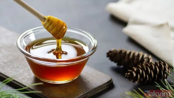 Gerçek Balı Test Etmenin Yolları Balın Saflığını Anlamak İçin Basit Bir Test Uygulanabilir. Black Mountain Honey Uzmanları, Balın Doğal Olup Olmadığını Anlamak...
