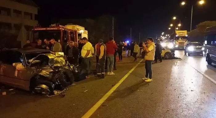 samsunda-feci-kaza-artvin-genclik-kollari-baskani-dogukan-islamoglu-hayatini-kaybetti-ak-partiden-taziye-mesaj-1701542890772.jpeg Artvin Gençlik Kolları Başkanı Doğukan İslamoğlu hayatını kaybetti | Başkan Erdoğan'dan taziye mesajı-2