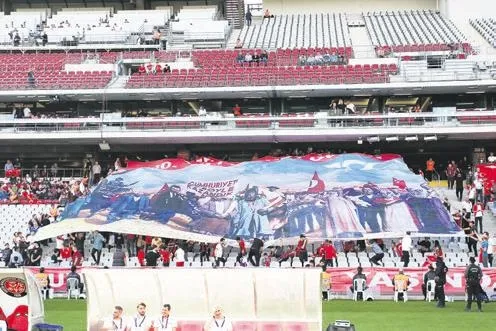 Trabzonspor-Fatih Karagümrük deplasmanında 2 puan bıraktı-4