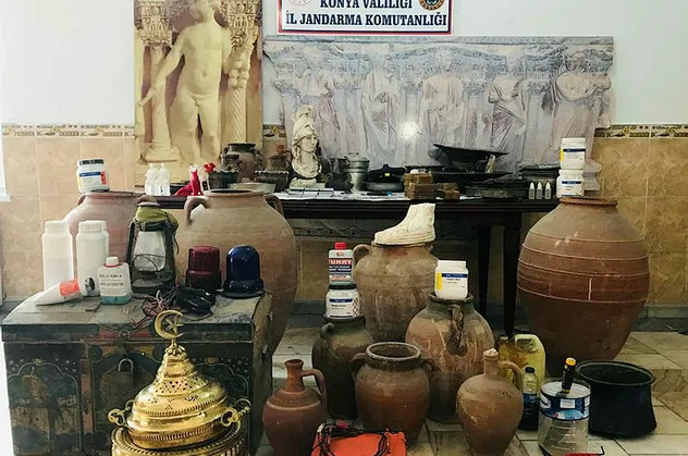Konya'da sahte tarihi eser operasyonu