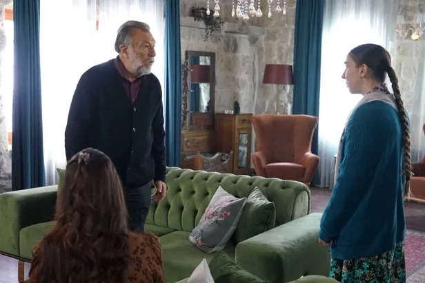 Maria ile Mustafa 14. bölüm: Gizemli kişi Candemir ailesinin başına dert oluyor! Tehlikeyi bertaraf etmek için...-4