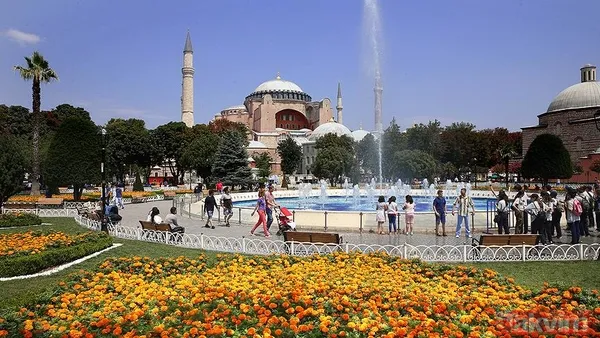 Akdeniz Parçalı Ve Az Bulutlu Geçeceği Tahmin Ediliyor. Adana °C, 31°C Parçalı Ve Az Bulutlu Antalya °C, 26°C Parçalı, Yer Yer Çok Bulutlu Hatay °C, 27°C...