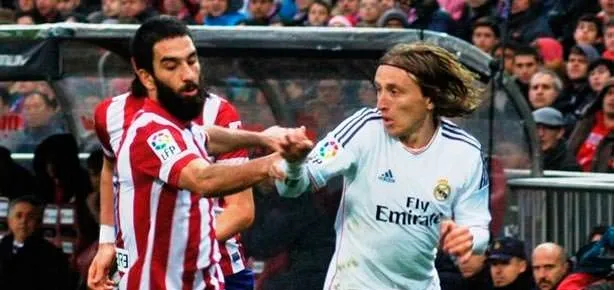 Dev maçta gülen yok