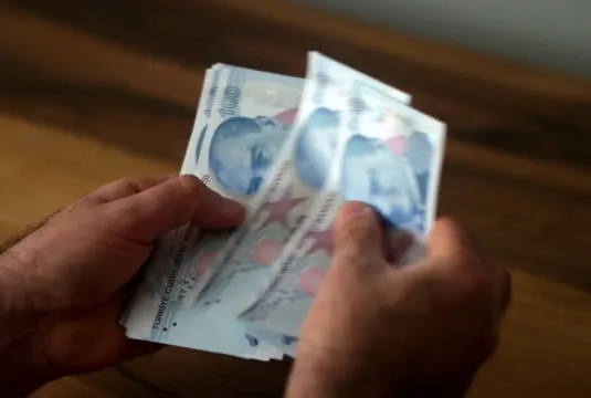 Erkeklere dul maaşı