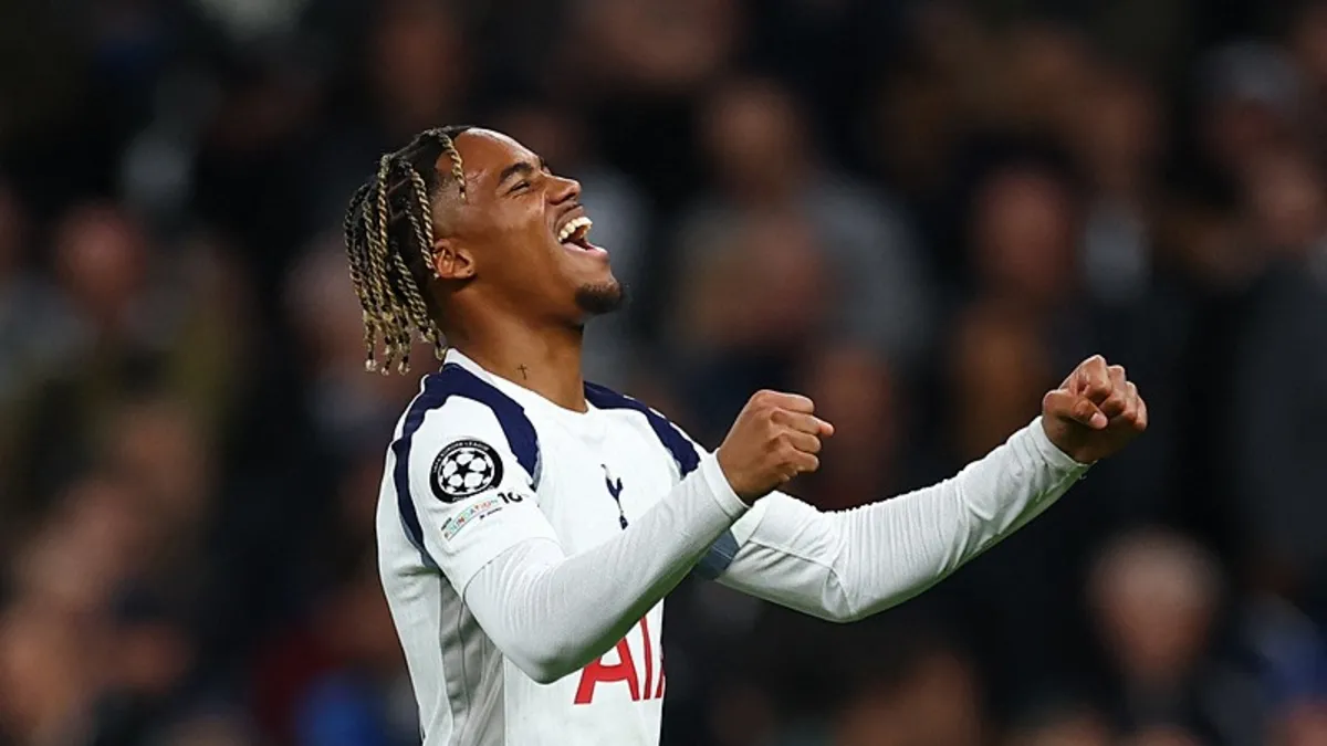 Galatasaray Tottenham'ın genç yıldızı Wilson Odobert için kolları sıvadı!