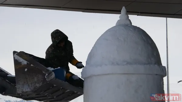 CHP'nin boş heykellerinden değil! Kardan TOGG ve milli muharip uçak heykeli - 10