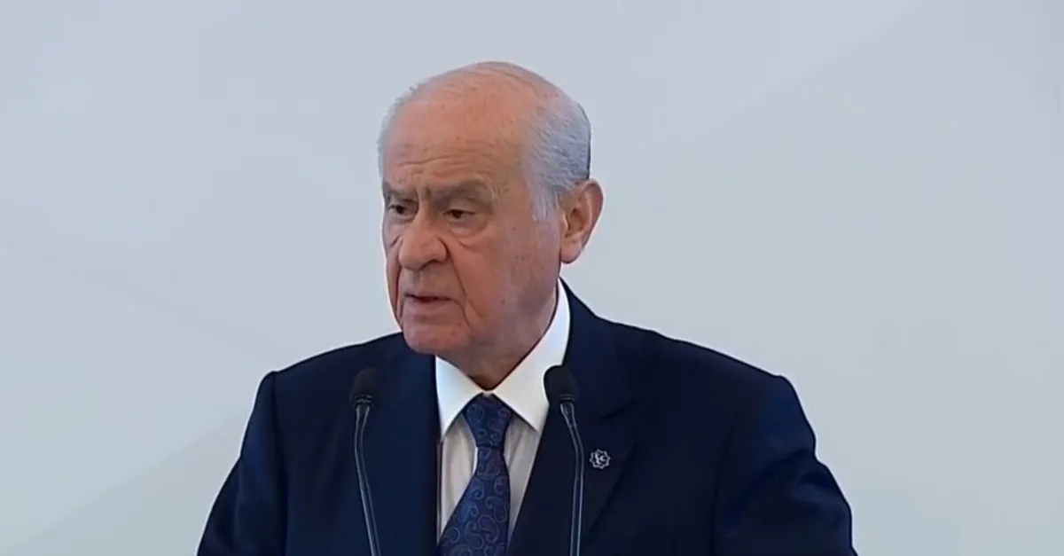 Bahçeli'den flaş İstanbul mesajı