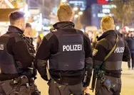 Almanyada skandal! 7 kişilik Türk aile zor kullanarak sınır dışı edildi