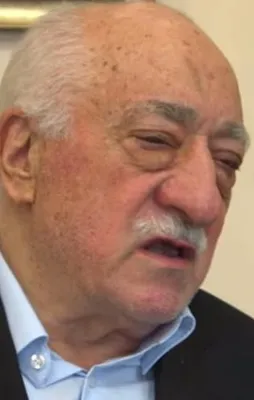 Çakma papaz!