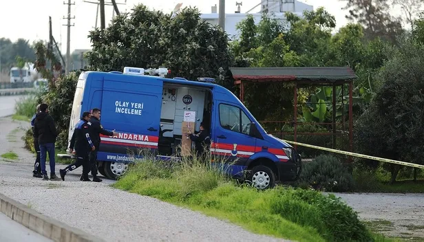 antalyayi-karistiran-kadin-binaya-patlayici-koydu-ilk-vukuati-degil-pompaliyla-dehset-sactigi-ortaya-cikti-1671249160201.jpeg Antalya'yı karıştıran kadın! Binaya patlayıcı koydu... İlk vukuatı değil! Pompalıyla dehşet saçtığı ortaya çıktı-3