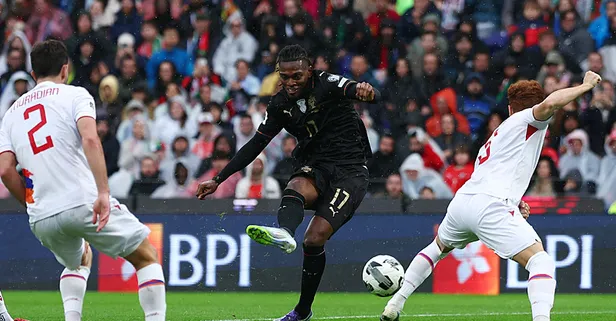 Galatasaray'dan flaş transfer atağı! Kulübünün yanıtı belli oldu