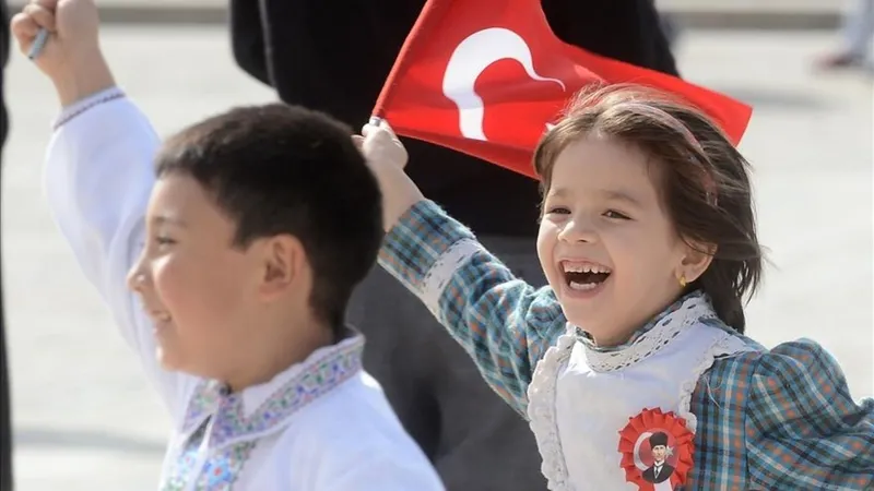 22-nisan-ve-23-nisan-resmi-tatil-mi-2026-bayram-takvimi-1775737276583.jpg 22 Nisan ve 23 Nisan resmi tatil mi? 2026 bayram takvimi-2