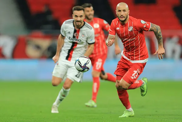 golcu-diye-alindi-ama-1-yildir-golu-yok-besiktasta-kenan-karamanin-gol-hasreti-suruyor-1645452936448.jpg Golcü diye alındı ama 1 yıldır golü yok! Beşiktaş'ta Kenan Karaman'ın gol hasreti sürüyor-4