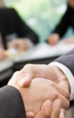 Arabulucu çözüyor