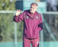 Trabzonspor Teknik Direktörü Şenol Güneş Samsun’da zafer peşinde!