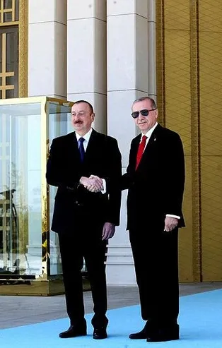 Başkan Erdoğan’dan Bakü’ye zafer ziyareti! İki lider dünyaya "tek millet iki devlet" mesajı verecek