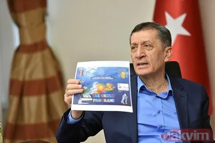 Milli Eğitim Bakanı Ziya Selçuk, çocuklar için Oyun Alfabesi hazırladı!