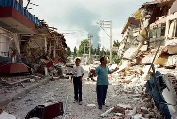 Gölcük depreminde kaç kişi öldü?