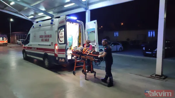 Adana'da minibüs şarampole yuvarlandı: Yaralılar var - 5