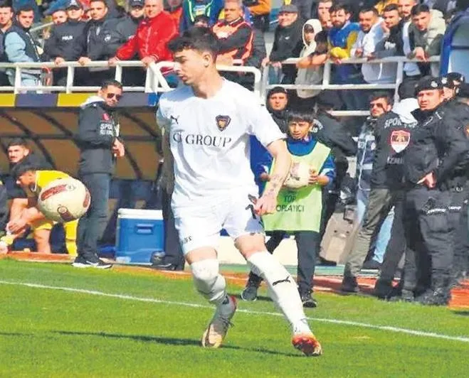 Arda Usluoğlu kapışması