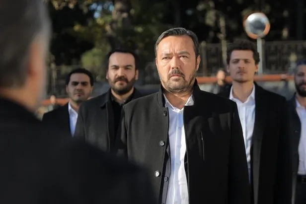 eskiya-dunyaya-hukumdar-olmaz-174-bolum-canli-izle-edho-yeni-bolum-izle-1606836797405.jpg