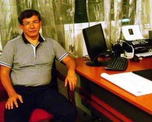 Ahmet Davutoğlu Yunan adalarında tatilde